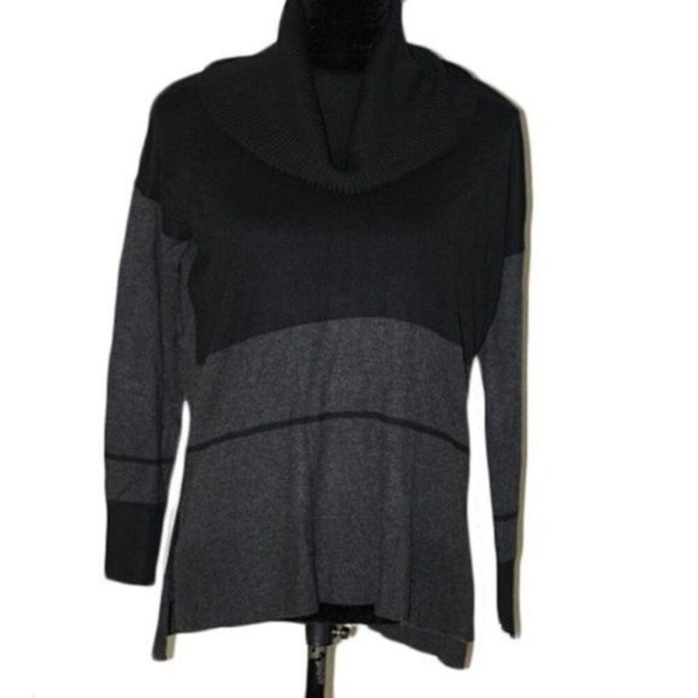 Cable and Gauge Black & Gray Cowl Neck Sweater S